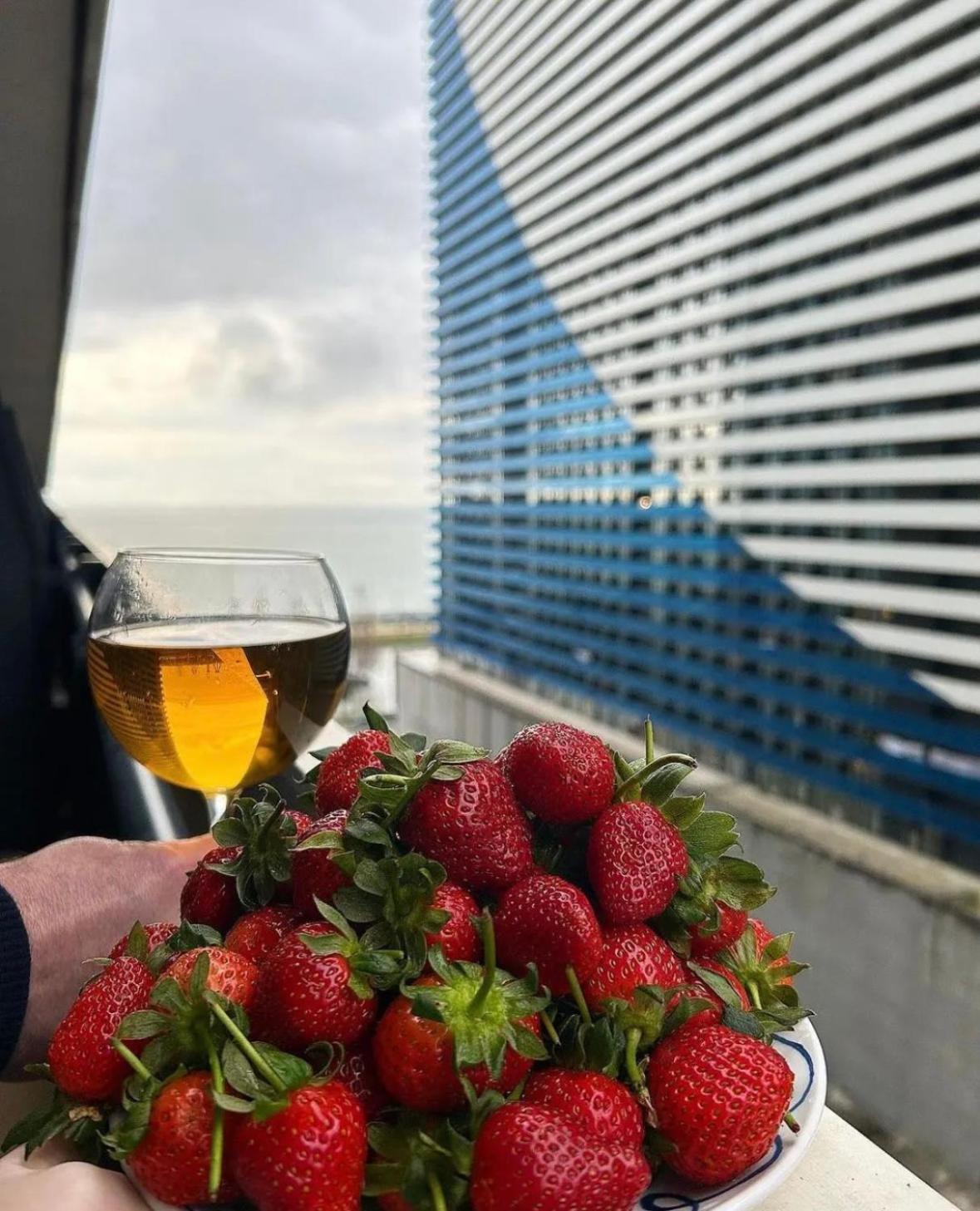 New Orbi Batumi Hotel Bagian luar foto