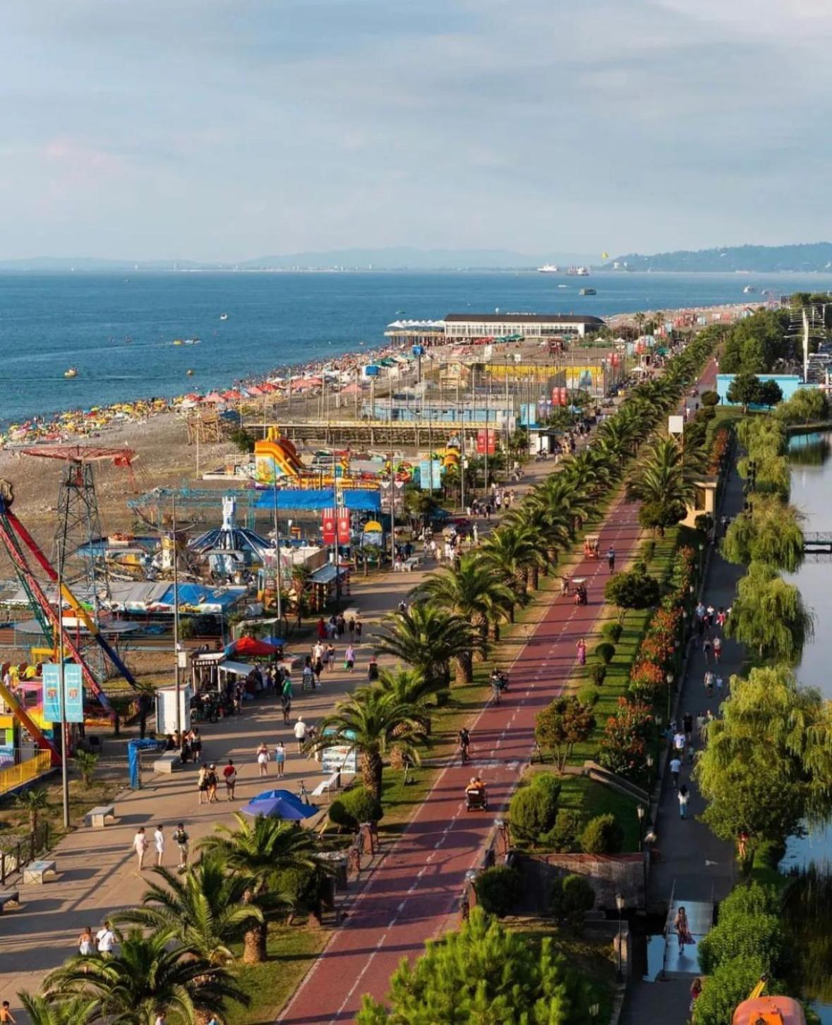 New Orbi Batumi Hotel Bagian luar foto