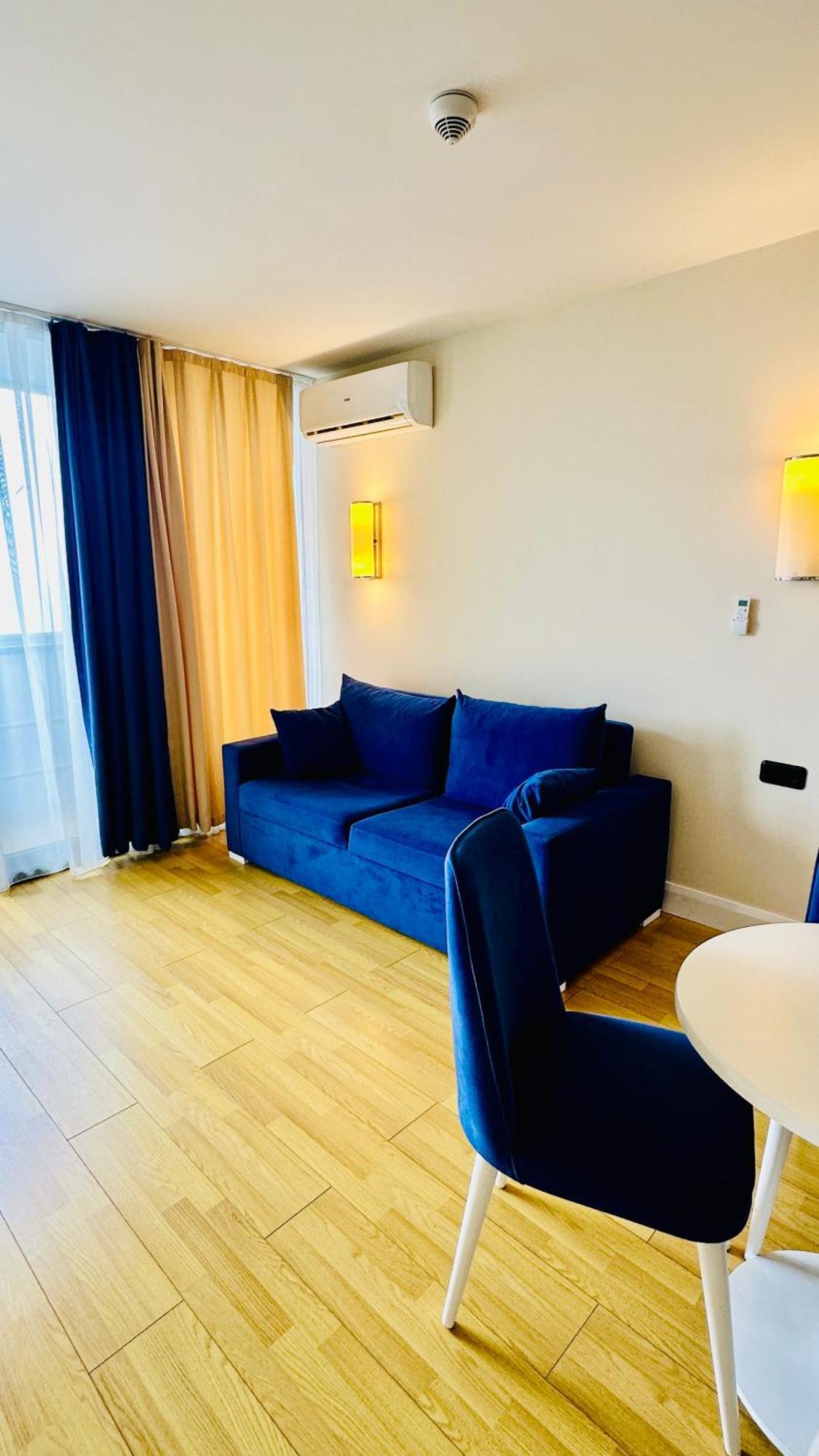 New Orbi Batumi Hotel Bagian luar foto
