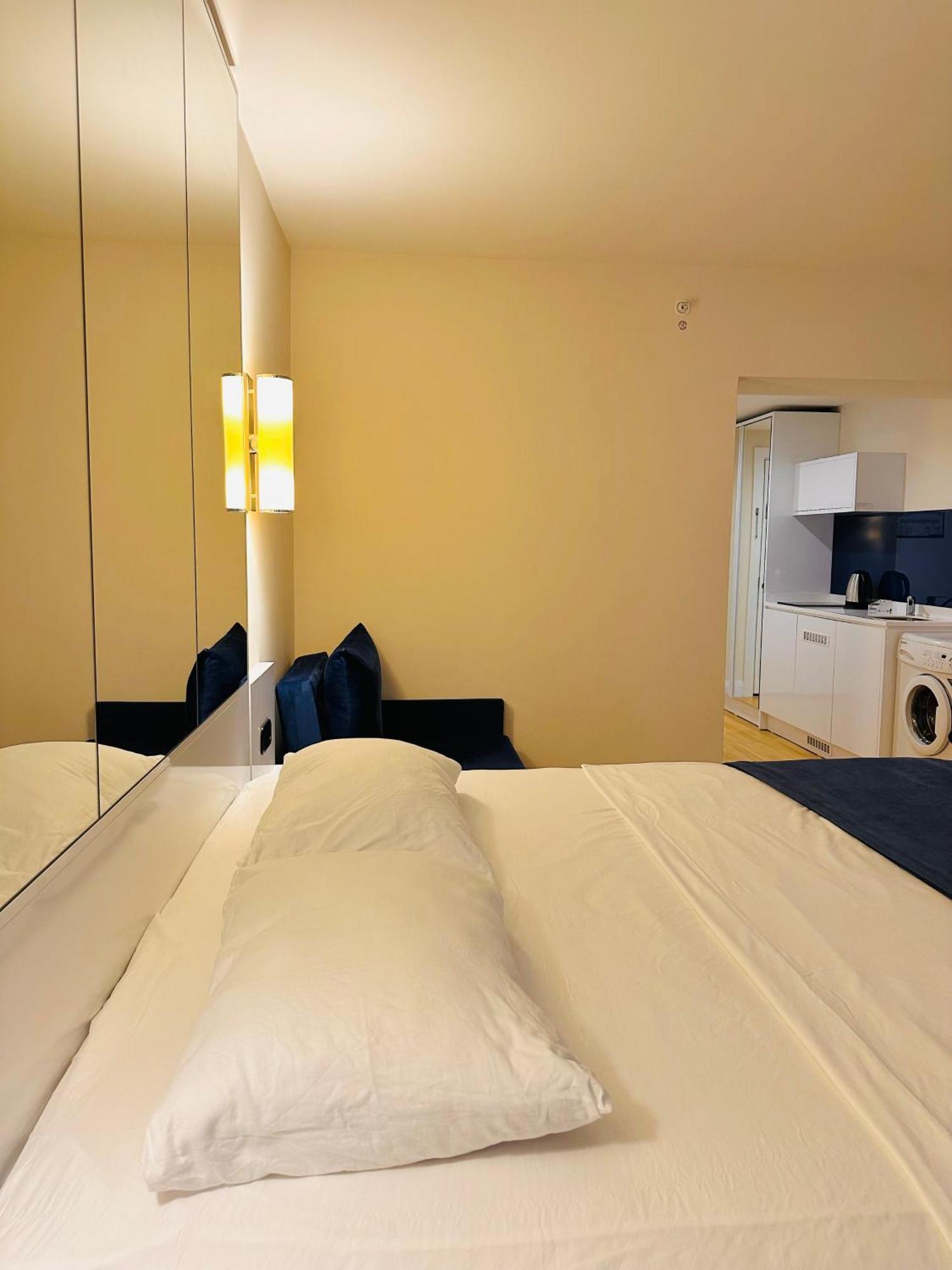 New Orbi Batumi Hotel Bagian luar foto