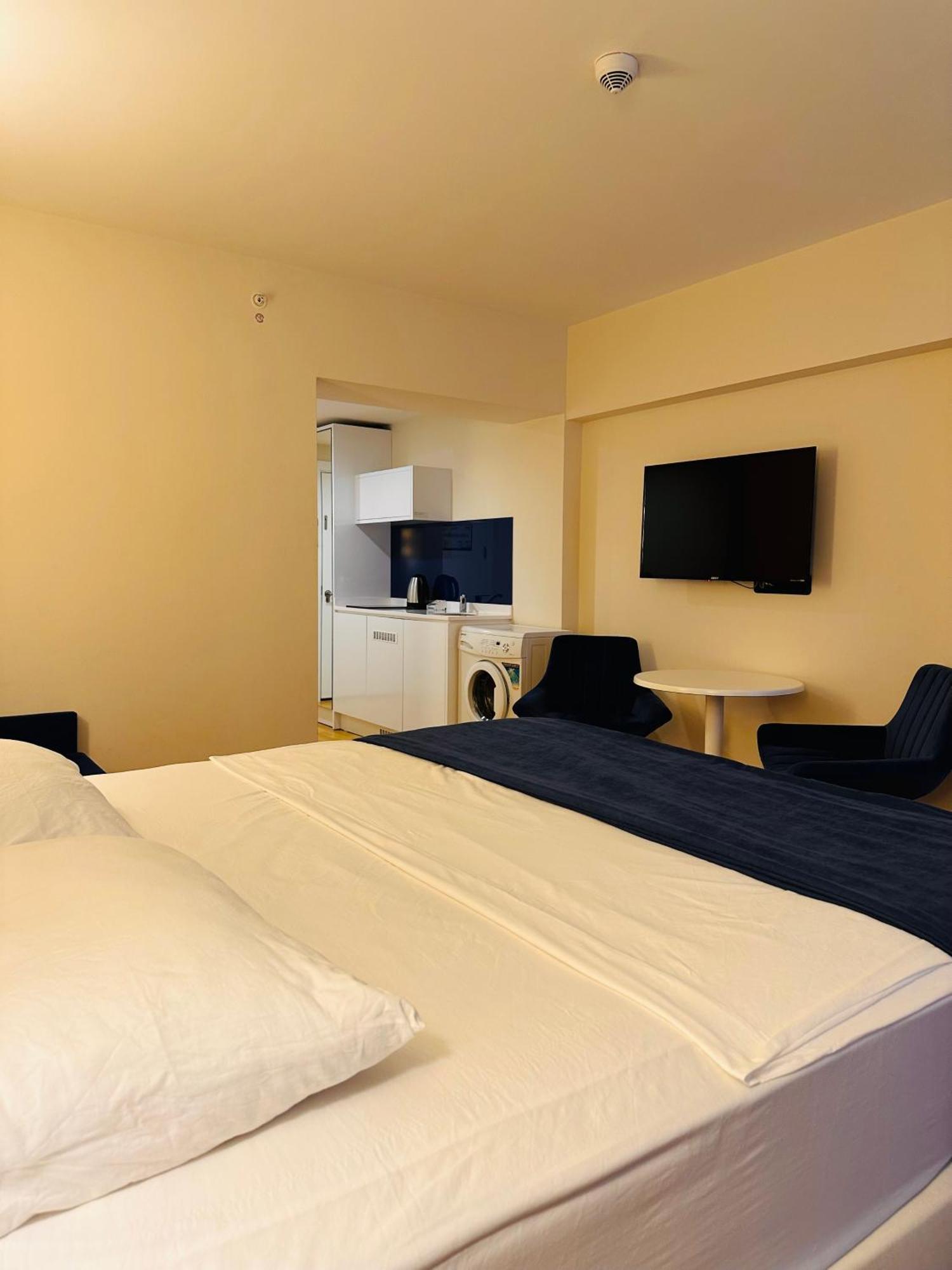 New Orbi Batumi Hotel Bagian luar foto